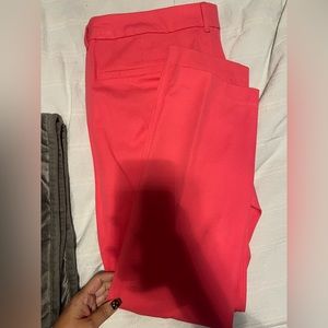 Brand new Old Navy Pixie pants in pink